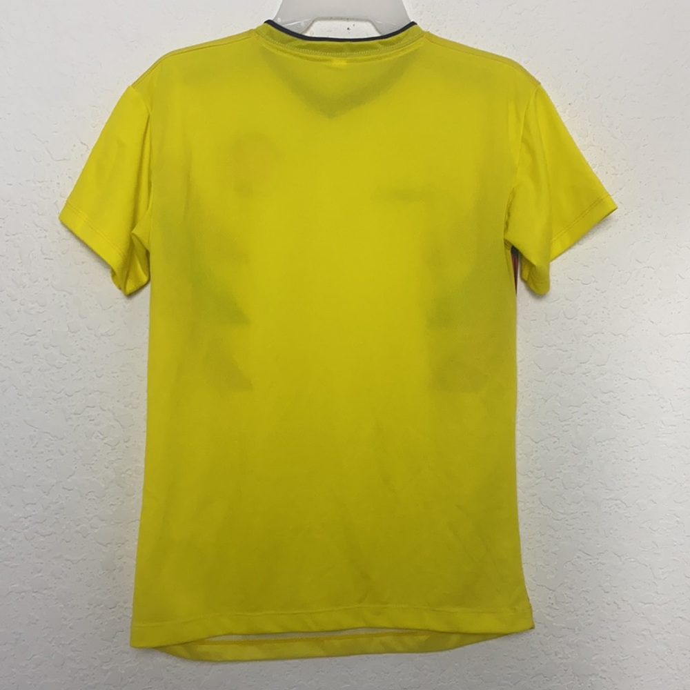 ✅Women Columbia Soccer Jersey Size S - Picture 3 of 4